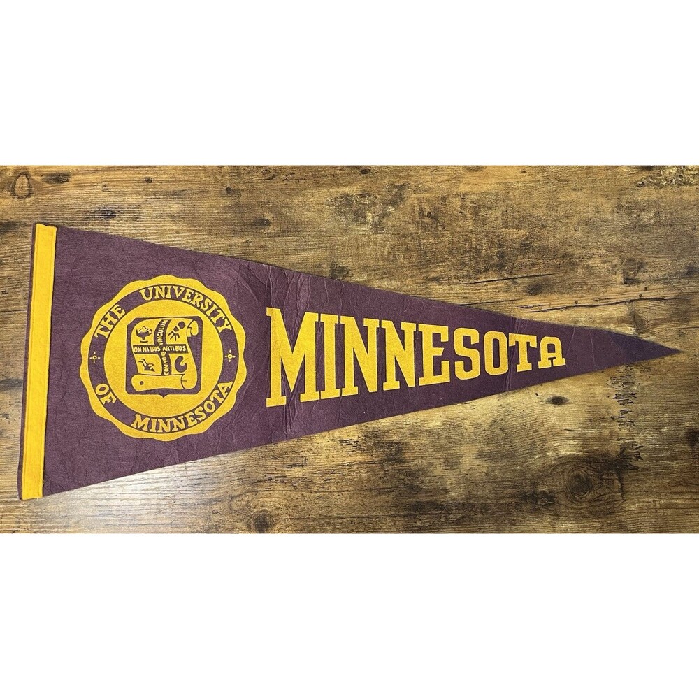 Vintage University of Minnesota Pennant Flag